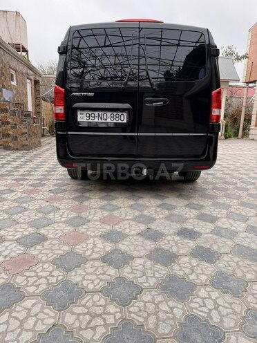 Mercedes Metris-7