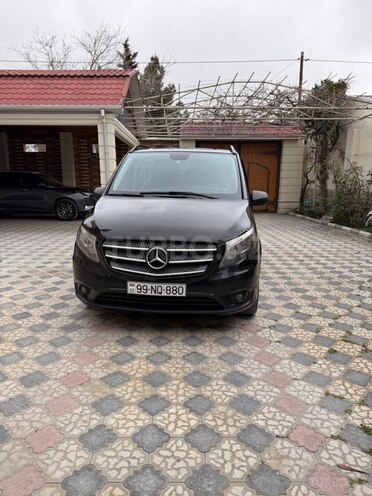 Mercedes Metris-1