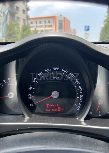 Kia Sportage-13
