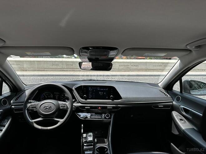 Hyundai Sonata-7