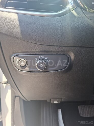 Chevrolet Equinox-8