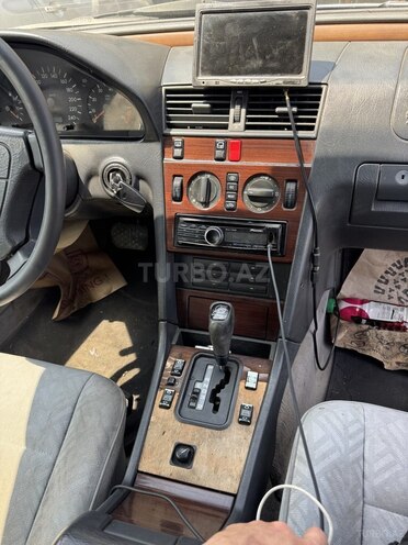 Mercedes C 220-6