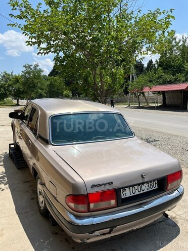GAZ 31105 "Volga"-6