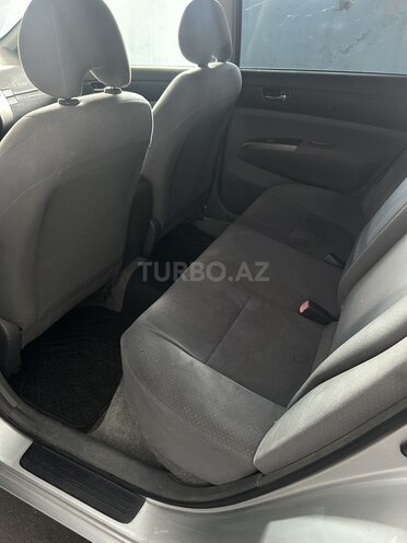 Toyota Prius-8