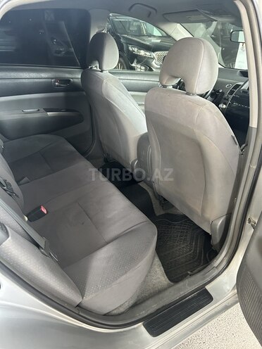 Toyota Prius-11