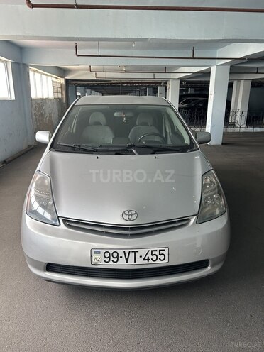 Toyota Prius-1