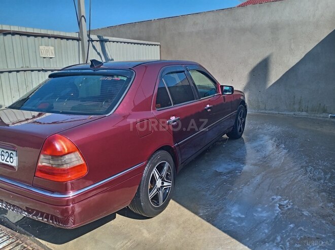 Mercedes C 180-2