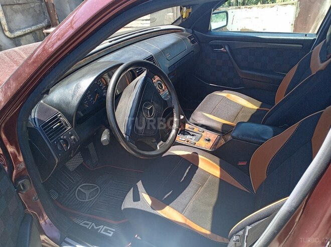 Mercedes C 180-6