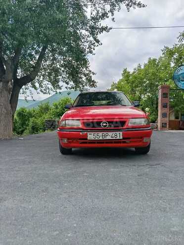 Opel Astra-1