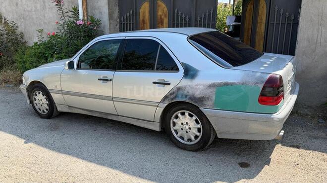 Mercedes C 200-3
