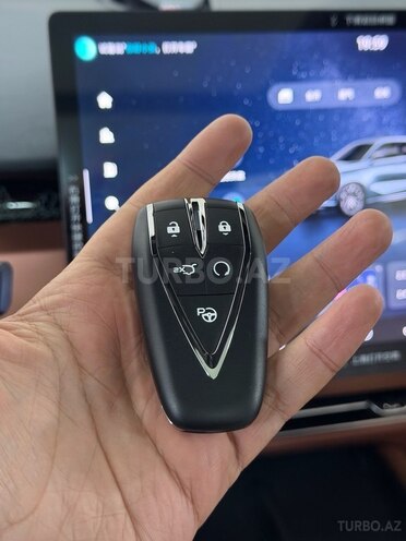 Changan Uni-Z-7