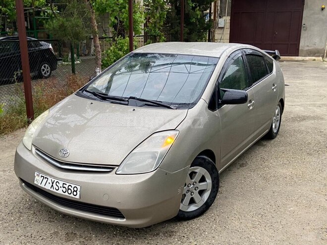 Toyota Prius-10