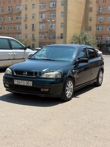 Opel Astra-1