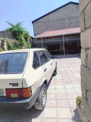 LADA (VAZ) 2109-2