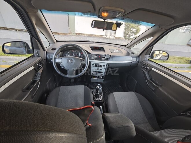 Opel Meriva-6