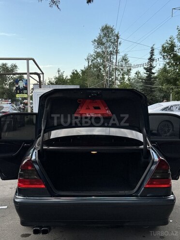 Mercedes C 240-8