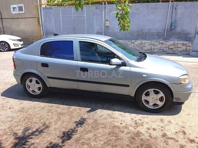Opel Astra-5