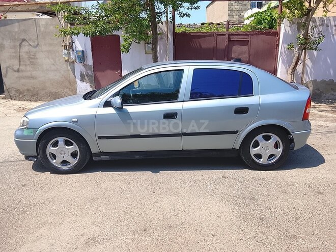 Opel Astra-4