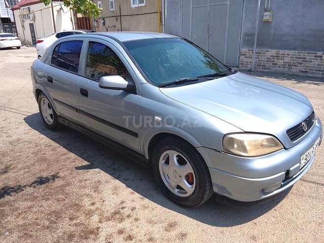 Opel Astra-7