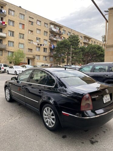 Volkswagen Passat-6