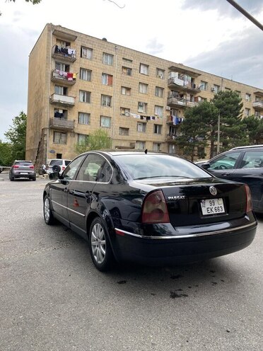 Volkswagen Passat-3