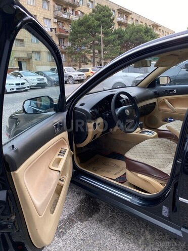 Volkswagen Passat-14