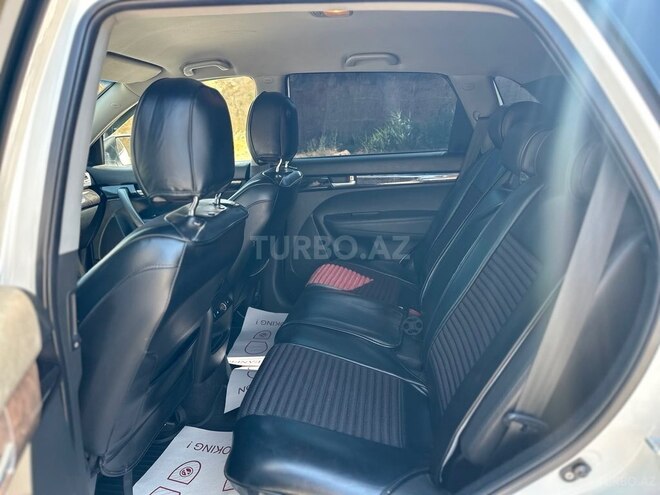 Kia Sorento-7