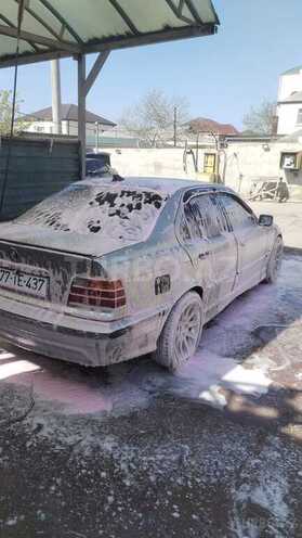 BMW 318-5