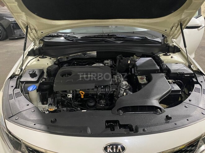 Kia K5-8