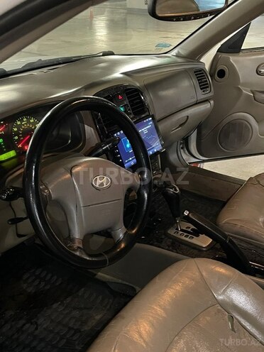 Hyundai Sonata-10