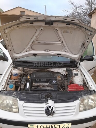 Volkswagen Bora-15