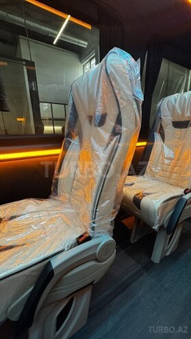 Iveco 35C15-18