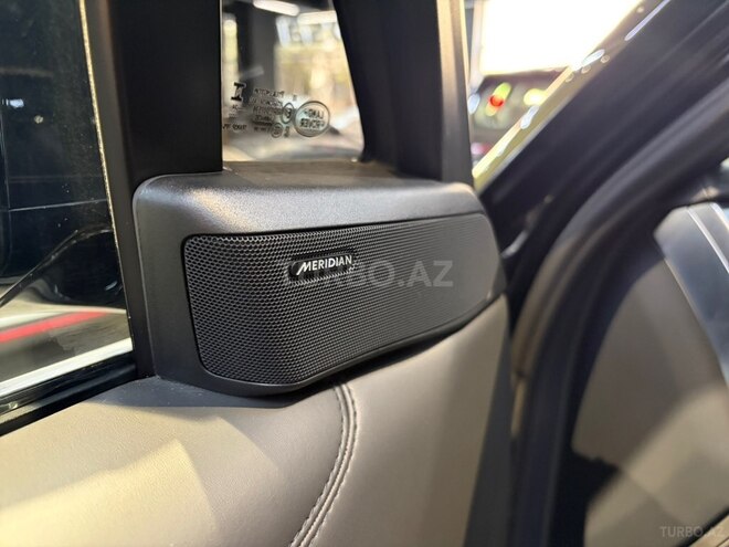 Land Rover Range Rover-13