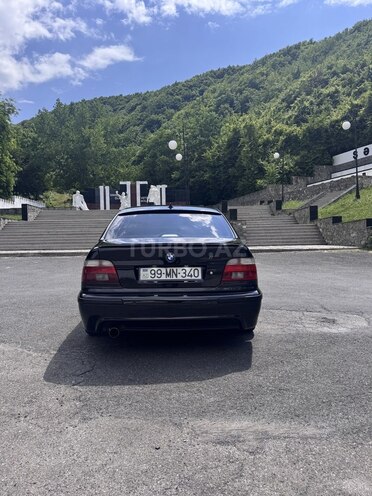 BMW 525-5