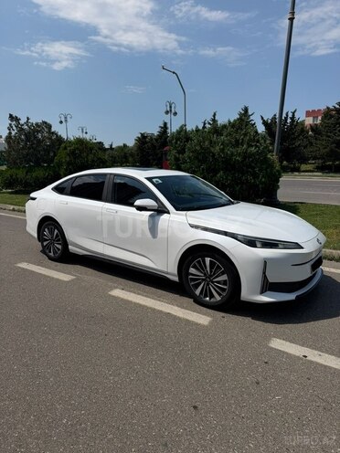 Changan Qiyuan A05-3