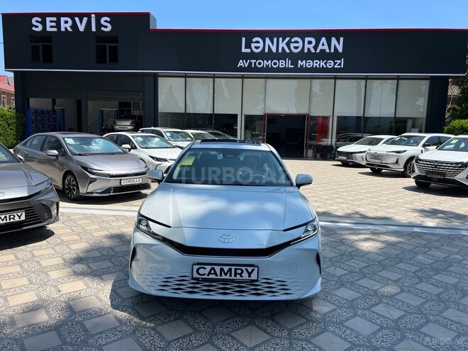 Toyota Camry-3