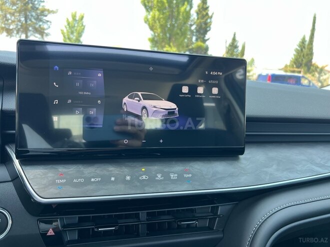Toyota Camry-17