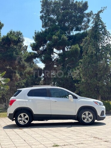 Chevrolet Trax-8