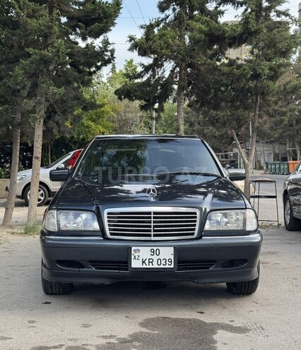 Mercedes C 240-1