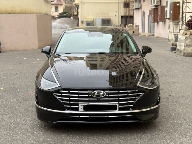 Hyundai Sonata-1