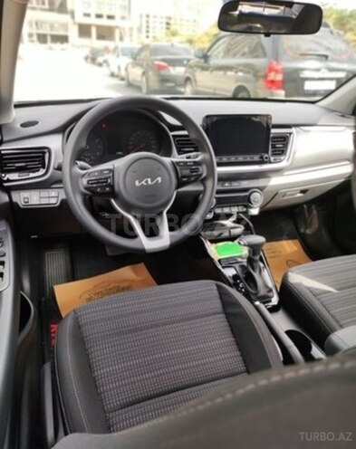 Kia Stonic-3