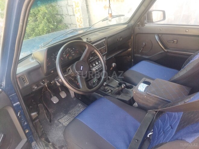 LADA (VAZ) Niva-4