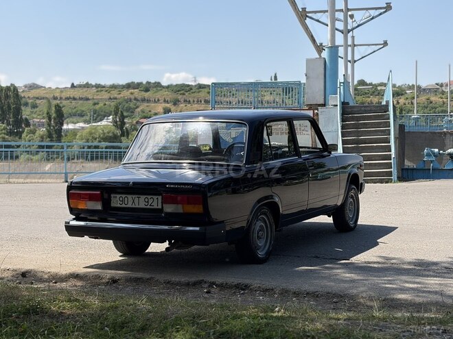 LADA (VAZ) 2107-5