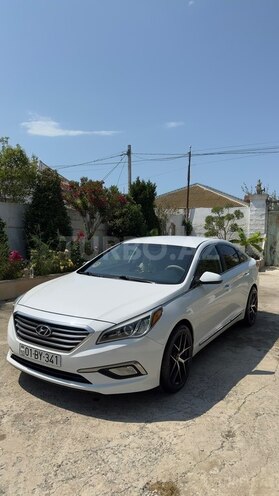 Hyundai Sonata-8