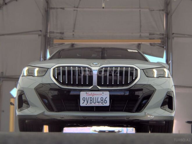 BMW 530-2