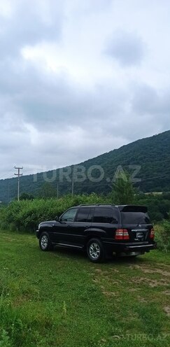 Toyota Land Cruiser-3