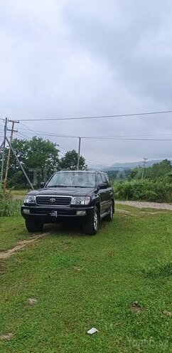 Toyota Land Cruiser-4