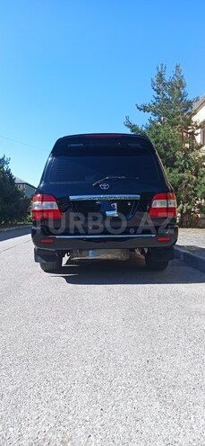 Toyota Land Cruiser-12