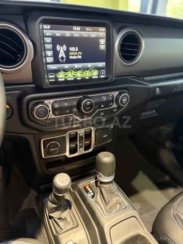Jeep Wrangler-7
