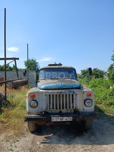 GAZ 53-1